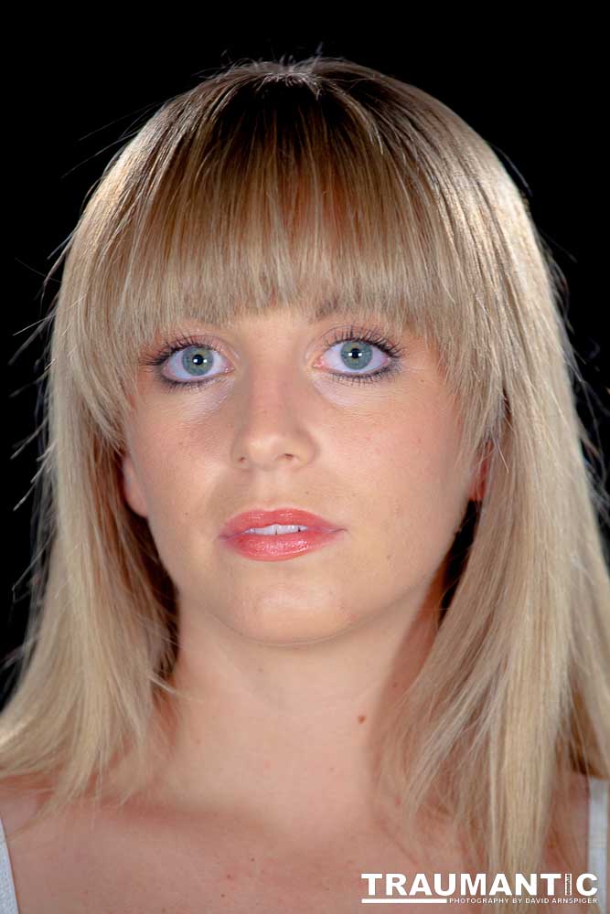 I met T'Lane through a session I shot for a friend of hers on Manhattan Beach. She was absolutely gorgeous and I was thrilled that she agreed to shoot with me.